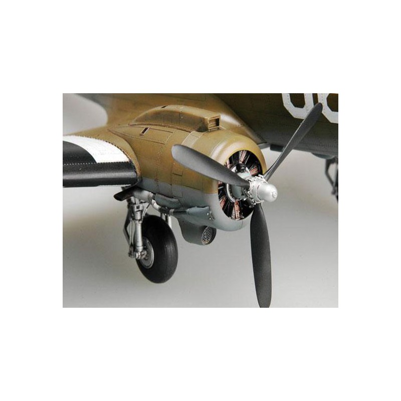 Plastic plane model C-47A Skytrain | Scientific-MHD Plastic plane model C-47A Skytrain | Scientific-MHD