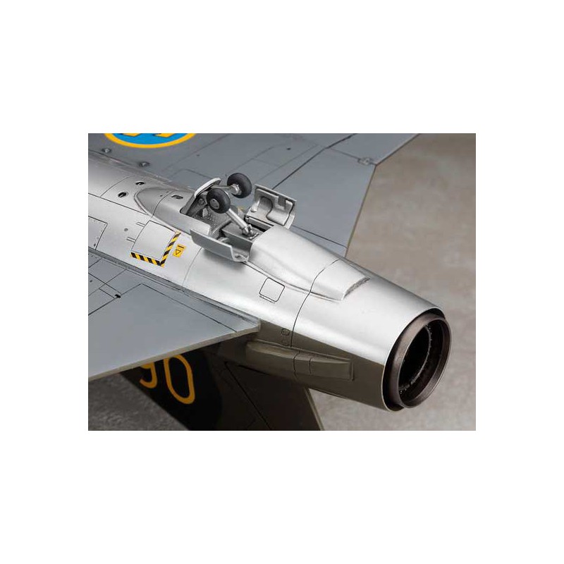 PT41 J35F/J Draken 1/48 plastic plane model | Scientific-MHD