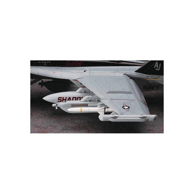 EA-18G plastic plane model 1/48 | Scientific-MHD