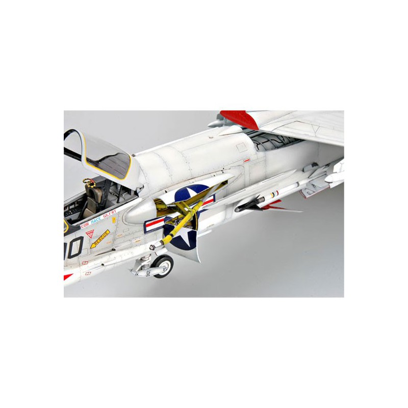 F-8J Crusader plastic plane model | Scientific-MHD