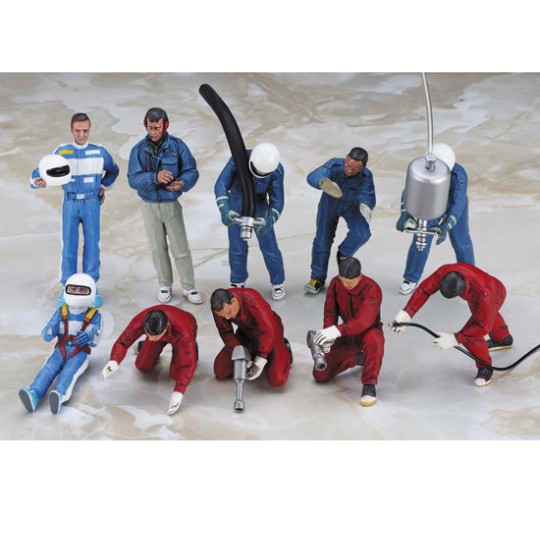 Plastic car model Race figurines (10) 1/24 Plastic car model Race figurines (10) 1/24 | Scientific-MHD
