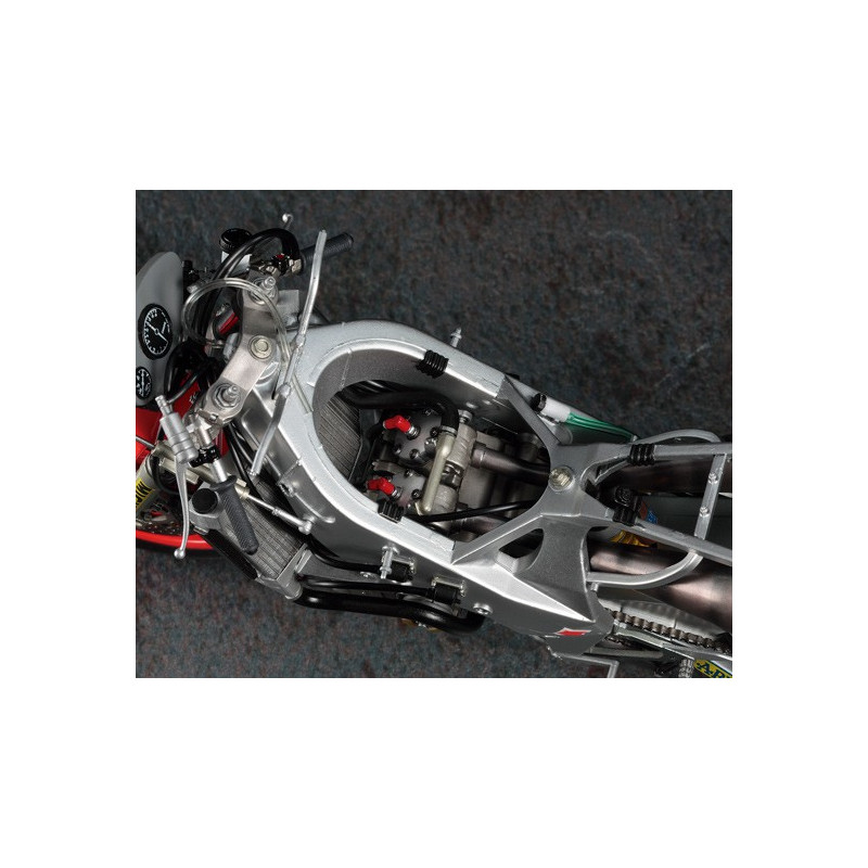Yamaha yzr500 1988 1/12 plastic motorcycle model | Scientific-MHD