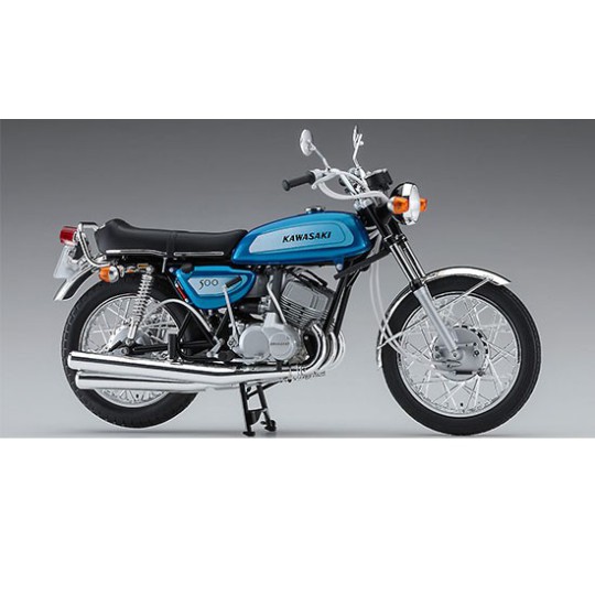 Kawasaki 500-SS / Mach III plastic motorcycle model Kawasaki 500-SS / Mach III plastic motorcycle model | Scientific-MHD