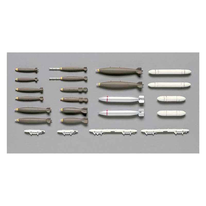 Plastic plane model x72-1 US rockets 1/72 bombs | Scientific-MHD