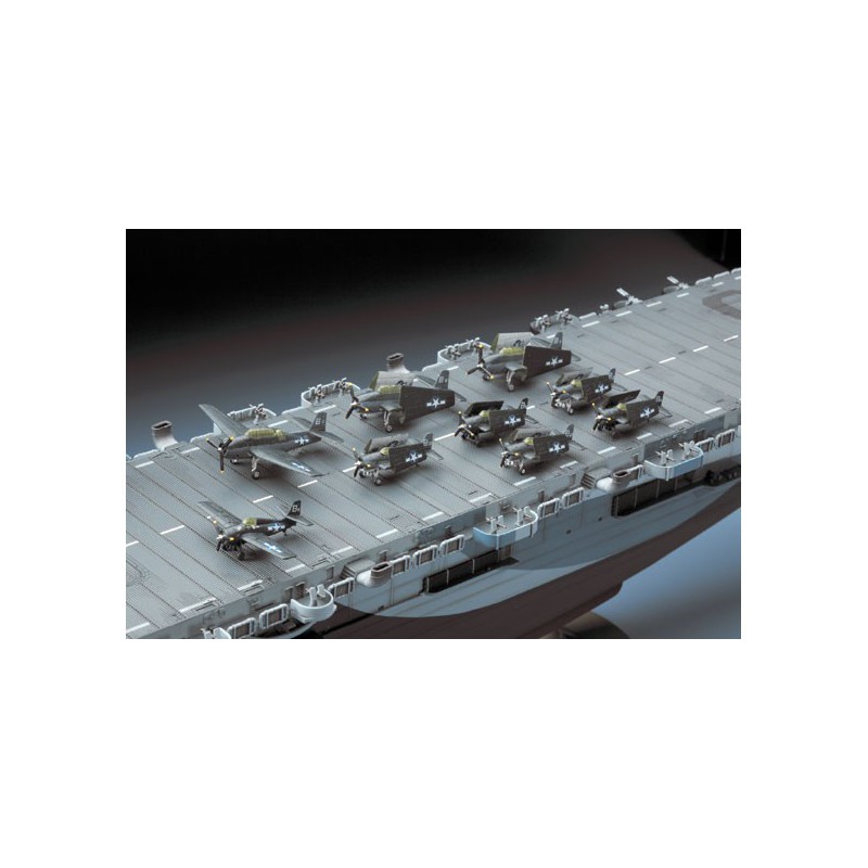 Plastic boat model Combo MHD USS Gambier Bay | Scientific-MHD