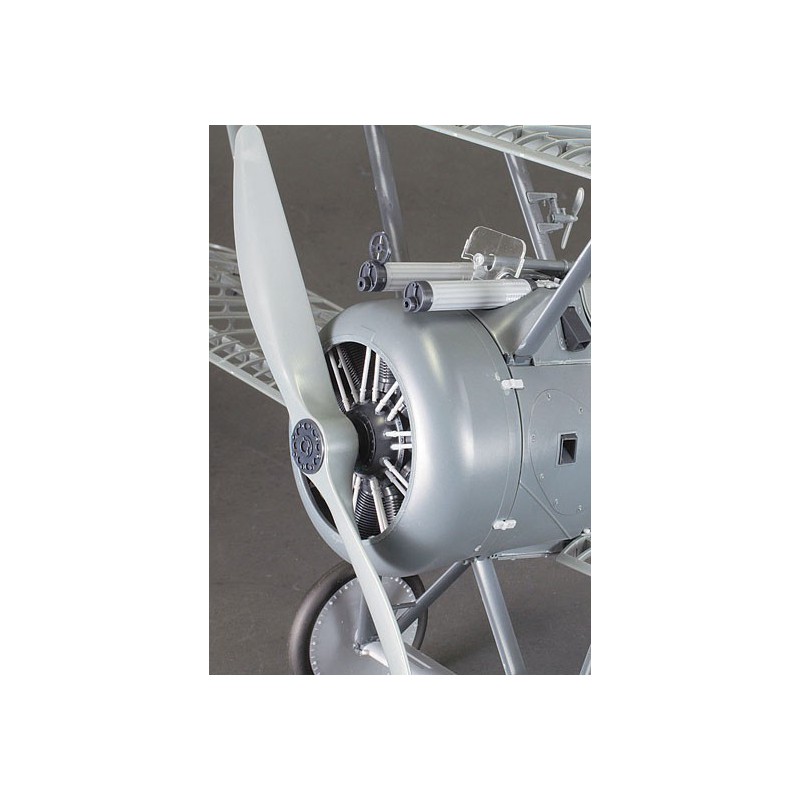 Sopwith Camel F1 1/16 plastic plane model | Scientific-MHD