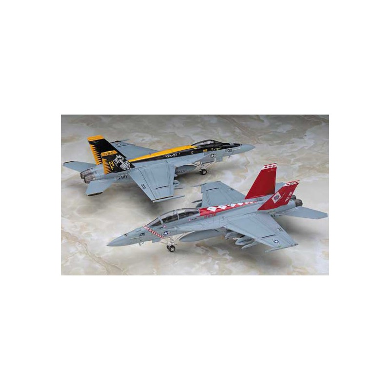 Plastic plane model F/A-18E USS R. Reagan 1/72 | Scientific-MHD