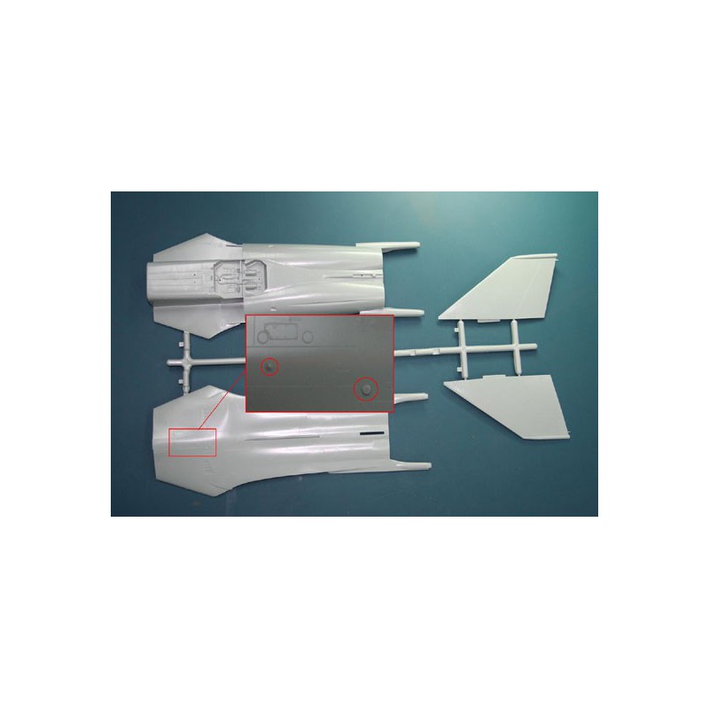 F-111C plastic plane model Australian AF 1/48 | Scientific-MHD