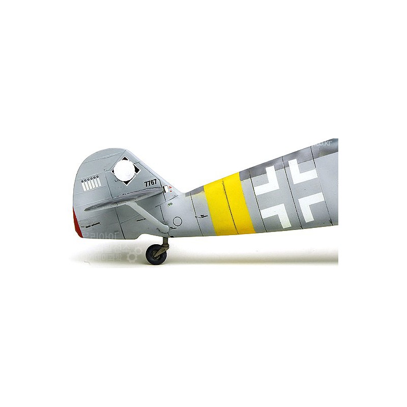 Messerschmitt BF109t-2 1/48 plastic plane model | Scientific-MHD
