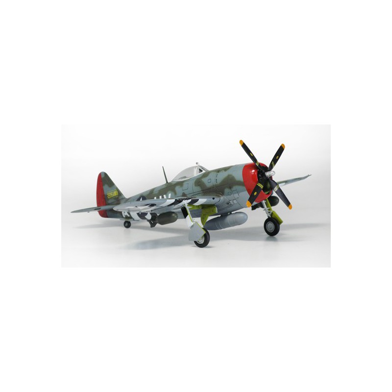 P-47D plastic plane model & f-86e as Gabreski 1/72 | Scientific-MHD