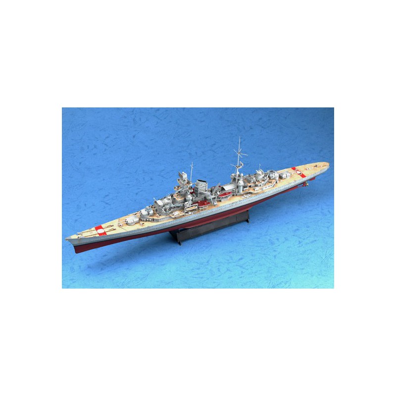 Prinz Eugen 1945 plastic boat model | Scientific-MHD