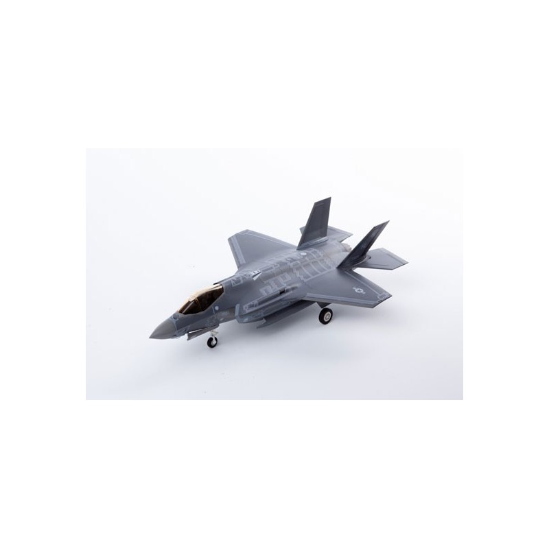 F-35A plastic plane model Seven Nations 1/72 | Scientific-MHD