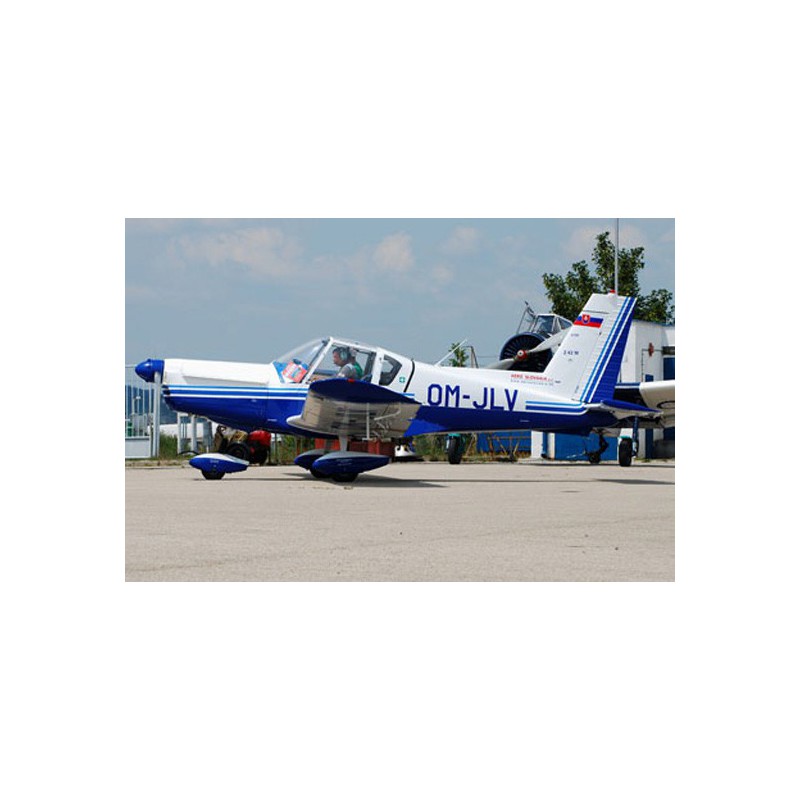 Zlin Z-42m1/72 plastic plane model | Scientific-MHD