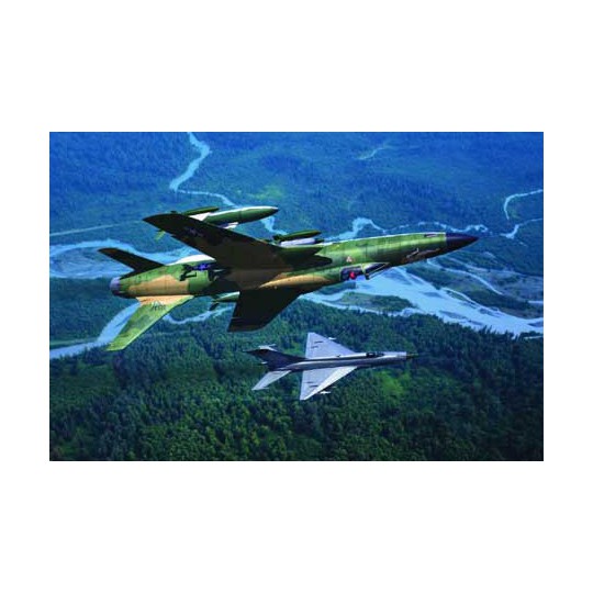 F-105D plastic plane model Thunderchief 1/48 | Scientific-MHD
