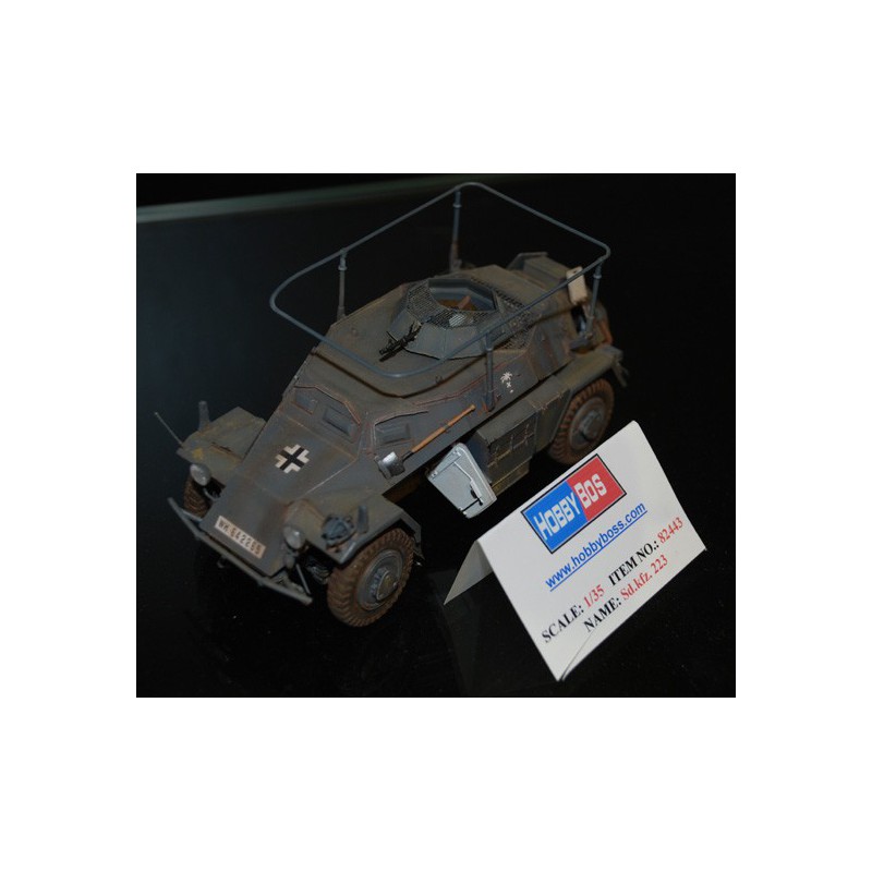 SD.KFZ plastic tank model. 223 FUNK 1/35 | Scientific-MHD