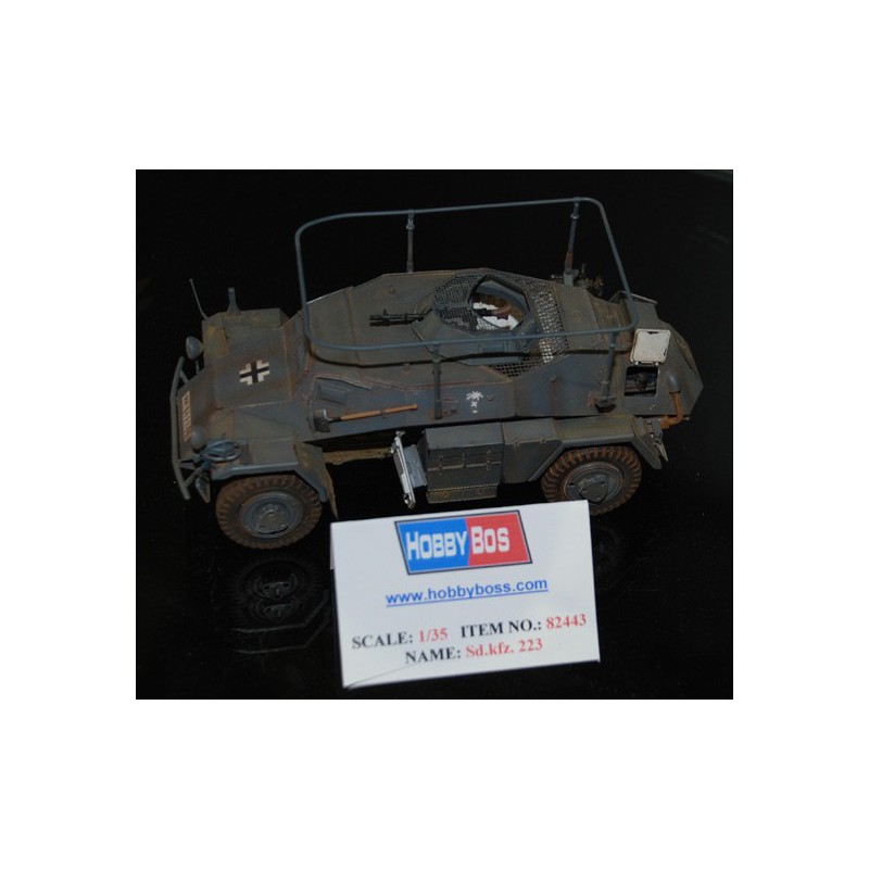 SD.KFZ plastic tank model. 223 FUNK 1/35 | Scientific-MHD