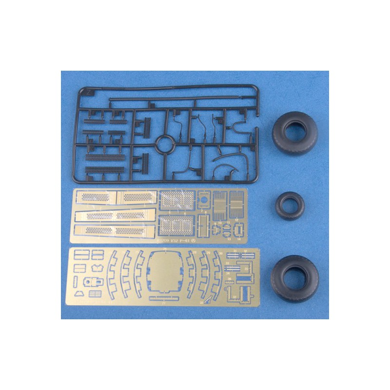 P-61B Black Widow 1/32 plastic plane model | Scientific-MHD