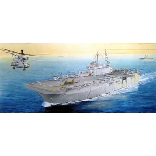 Plastic boat model Porte A. USS Wasp LHD-1 1/700 Plastic boat model Porte A. USS Wasp LHD-1 1/700 | Scientific-MHD