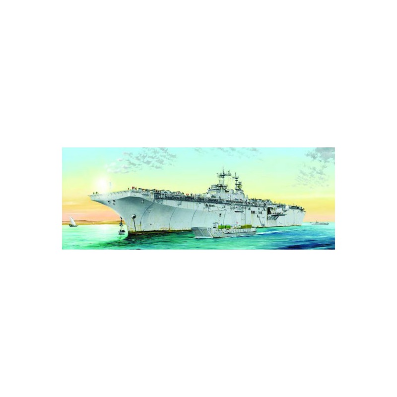 USS Kearsarge LHD-3 1/700 plastic boat model | Scientific-MHD