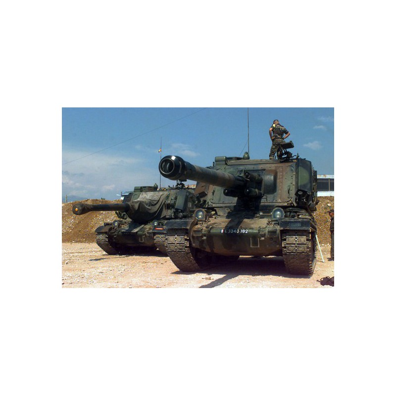 Plastic tank model GCT 155mm au-F1 French SPH 1/35 | Scientific-MHD