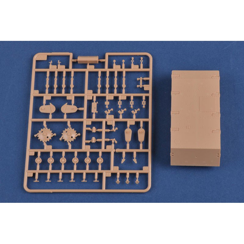 SOVIET T-60 LIGHT TANK 1/35 plastic plastic model | Scientific-MHD