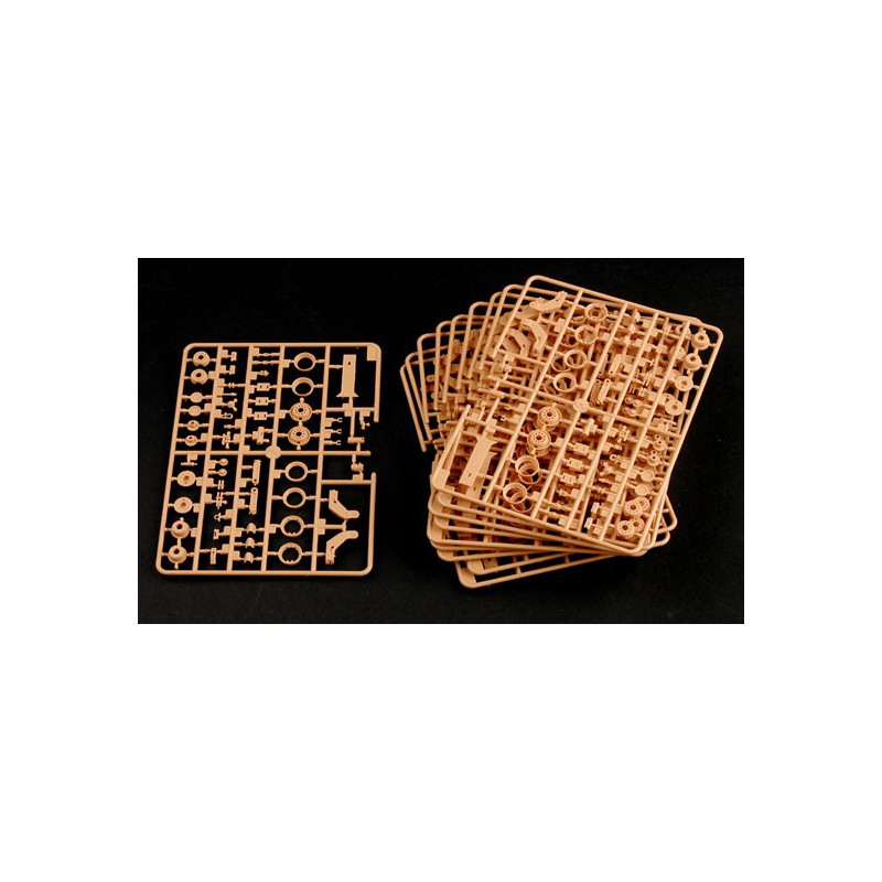 M1070/M1000 HETS 1/35 plastic truck model | Scientific-MHD