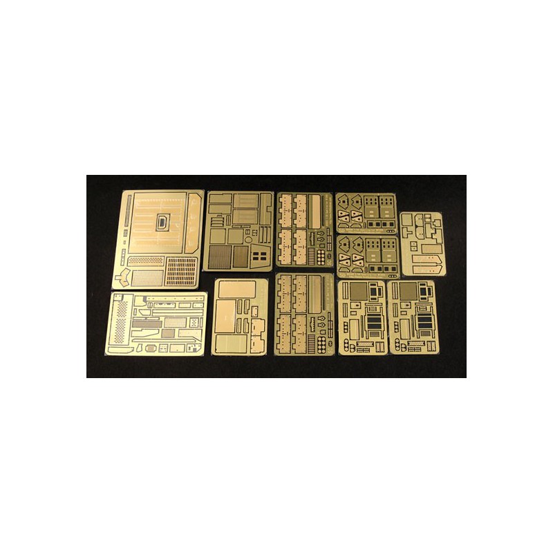 M1070/M1000 HETS 1/35 plastic truck model | Scientific-MHD