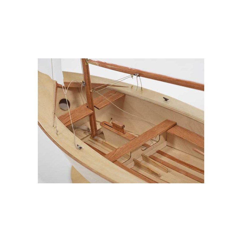 Vaurian radio -controlled sailboat 1/10 | Scientific-MHD