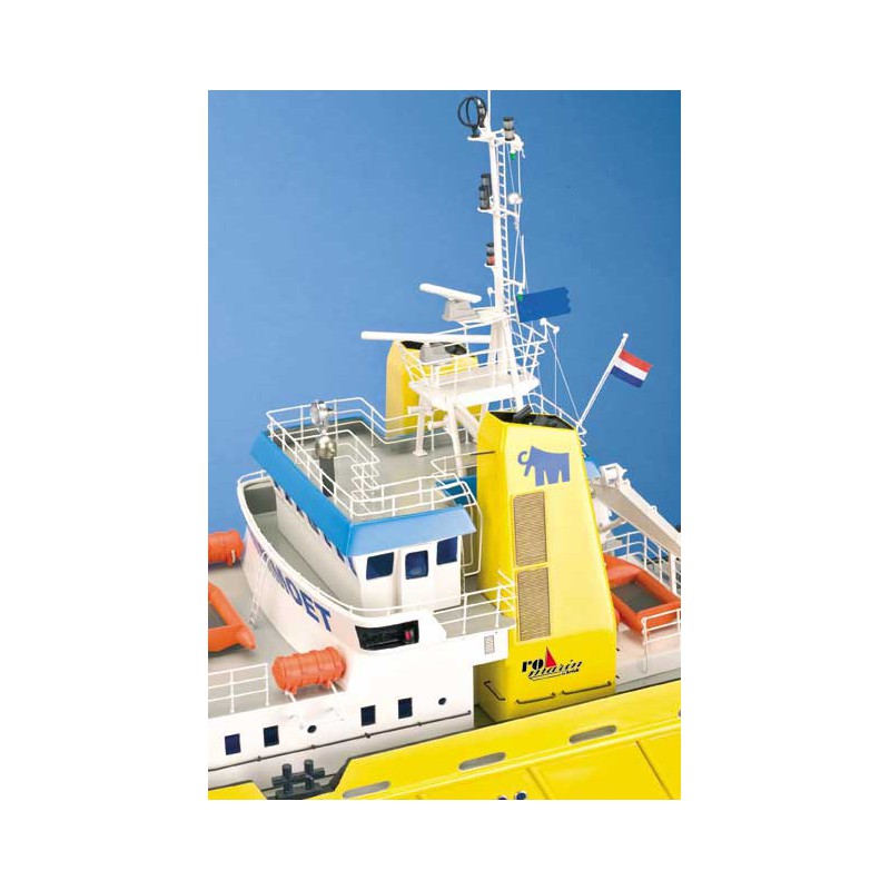 HAPPY HUNTER R/C radio -controlled electric boat | Scientific-MHD