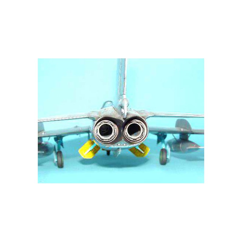 MIG-19PM Farmer e plastic plane model | Scientific-MHD