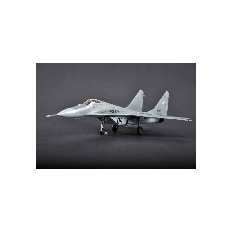MIG-29A Fulcrum plastic plane model | Scientific-MHD