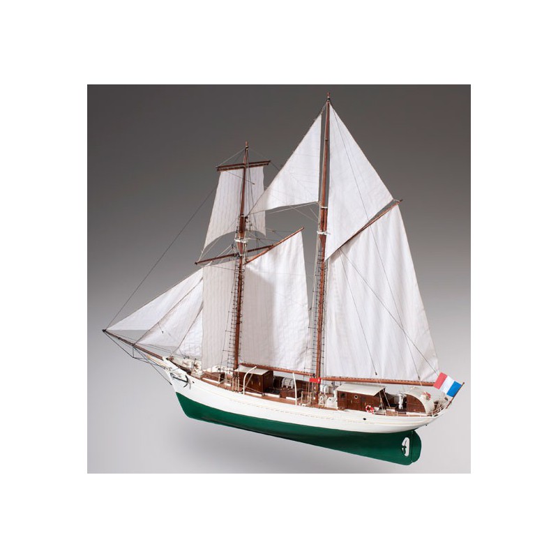 Static boat the beautiful hen 1/50 | Scientific-MHD