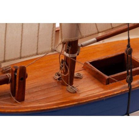Static boat Hope 1/30 | Scientific-MHD Static boat Hope 1/30 | Scientific-MHD
