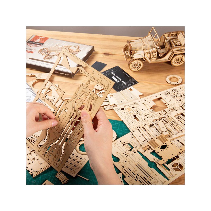 Intermediate Mechanical 3D puzzle for US military vehicle model 1/18 | Scientific-MHD