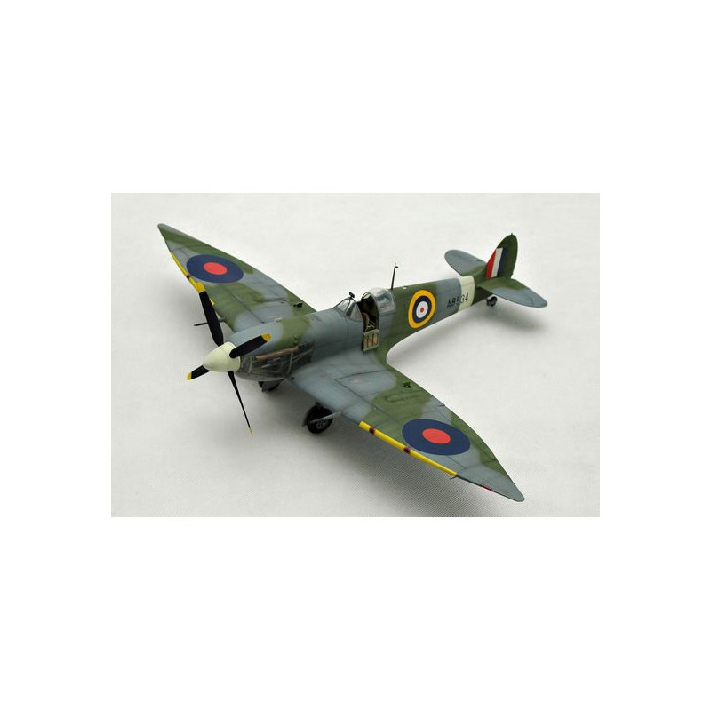 Plastic plastic model spitfire mk.vi | Scientific-MHD
