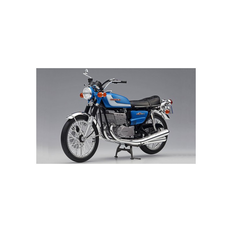 Suzuki GT380 B 1/24 plastic motorcycle model | Scientific-MHD