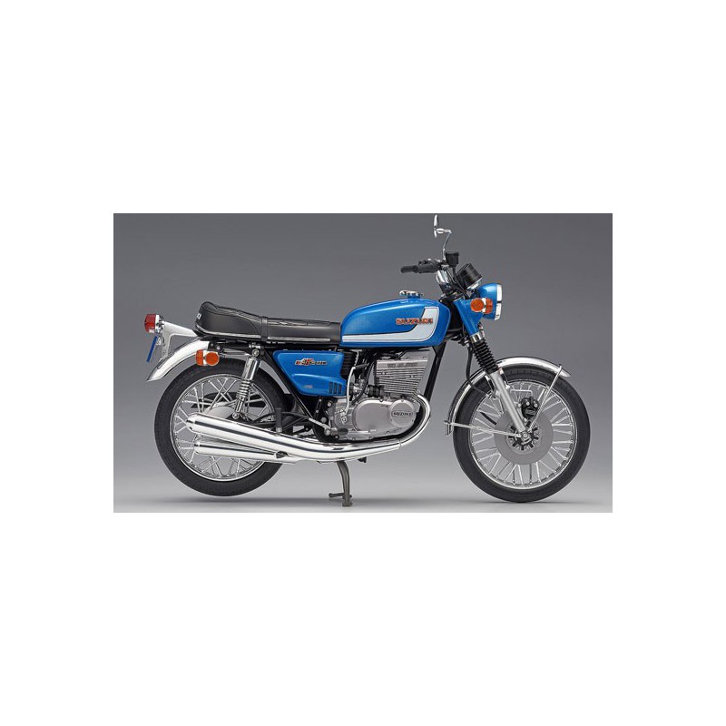 Suzuki GT380 B 1/24 plastic motorcycle model | Scientific-MHD