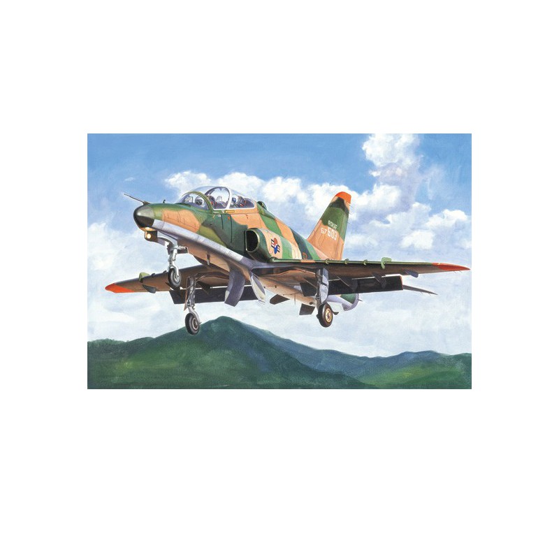 HAWK T MK.67 1/48 plastic plane model | Scientific-MHD