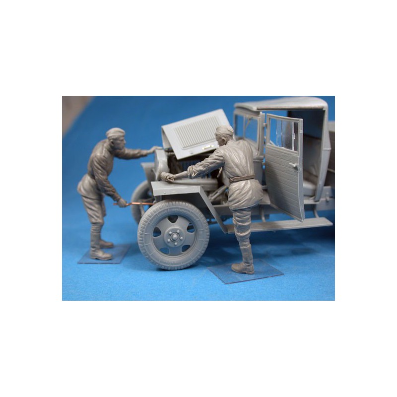 Red Army Drivers 1/35 figurine | Scientific-MHD