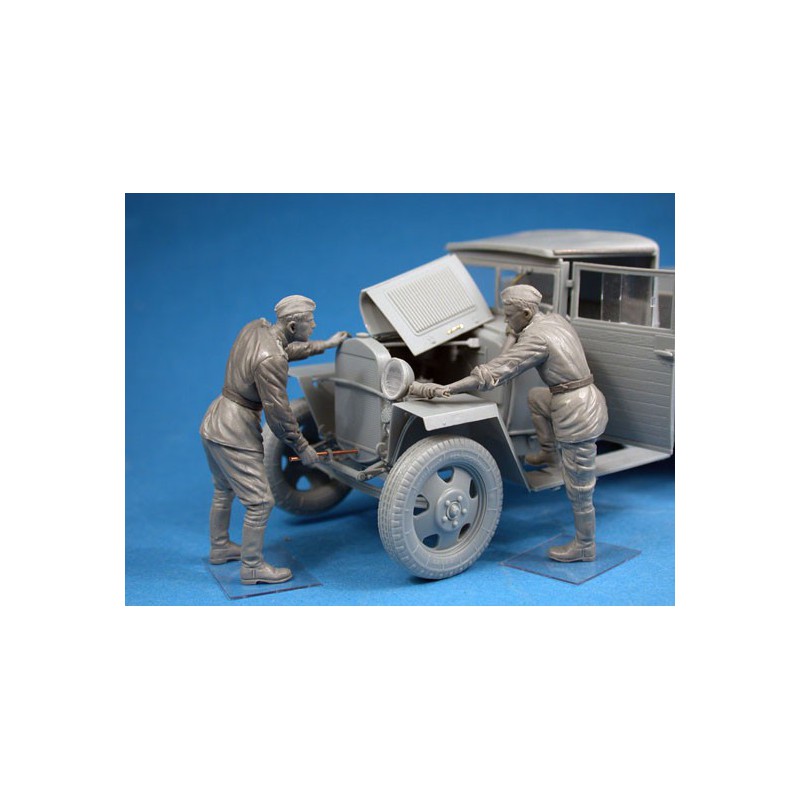 Red Army Drivers 1/35 figurine | Scientific-MHD