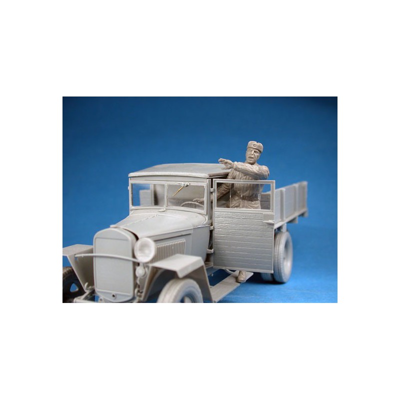 Red Army Drivers 1/35 figurine | Scientific-MHD