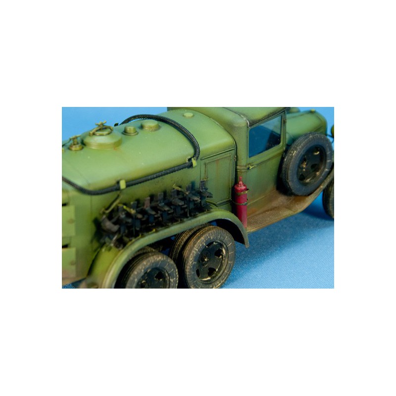 Plastic truck model B-38 Refuelle 1939 1/35 | Scientific-MHD