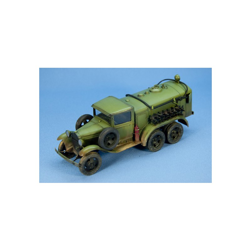 Plastic truck model B-38 Refuelle 1939 1/35 | Scientific-MHD