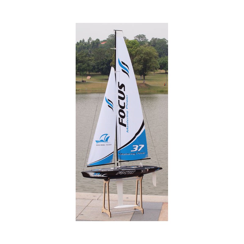 Focus Yacht 1m RTS 2,4GHz Blue Radiocus sailboat | Scientific-MHD