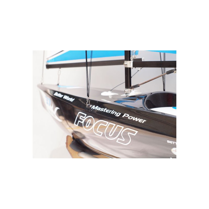 Focus Yacht 1m RTS 2,4GHz Blue Radiocus sailboat | Scientific-MHD