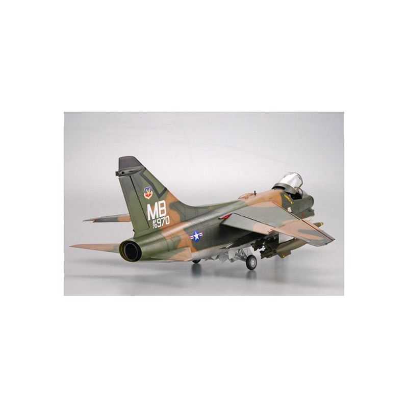 A-7D Corsair II plastic plane model | Scientific-MHD