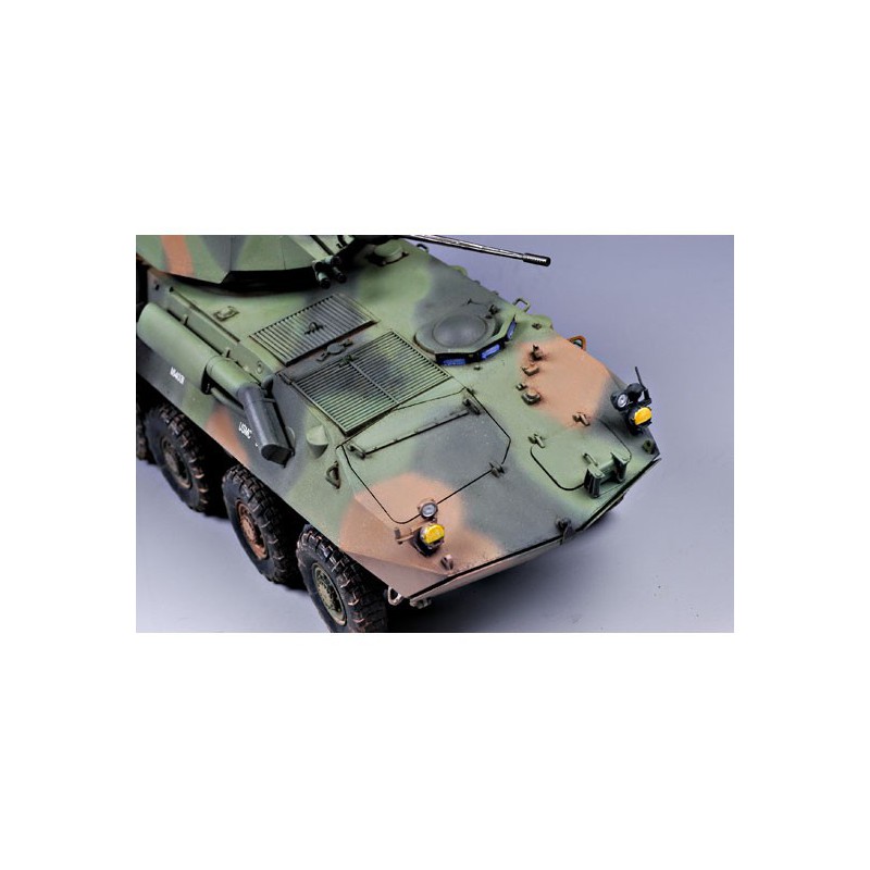 USMC LAV-25 plastic tank model | Scientific-MHD