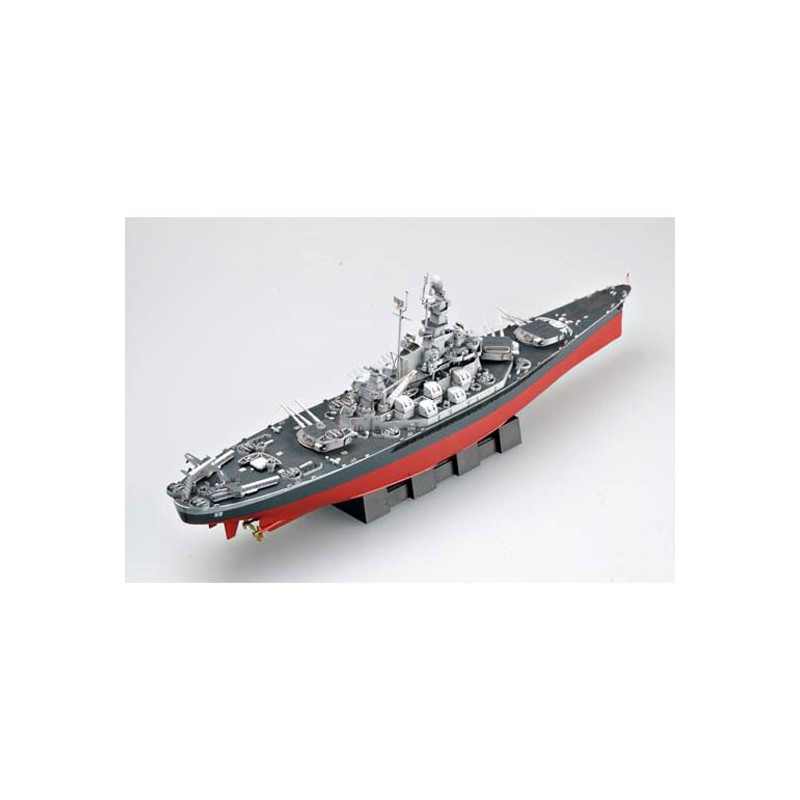 USS Massachusetts BB-59 plastic boat model | Scientific-MHD