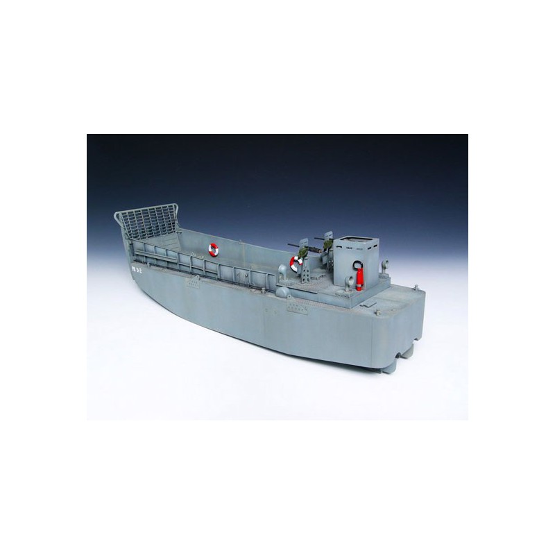 WW II US Navy LCM (3) Landing Craft plastic | Scientific-MHD WW II US Navy LCM (3) Landing Craft plastic | Scientific-MHD