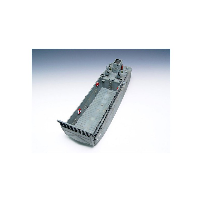 WW II US Navy LCM (3) Landing Craft plastic | Scientific-MHD WW II US Navy LCM (3) Landing Craft plastic | Scientific-MHD